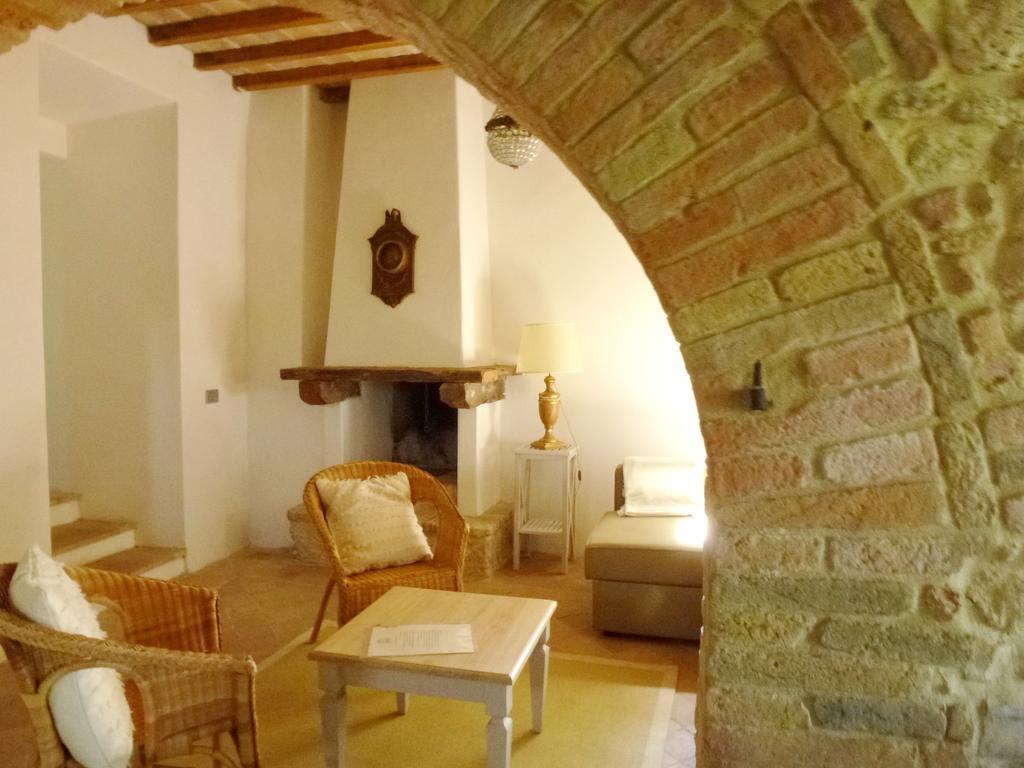 Casarciccia Guest House Todi Room photo