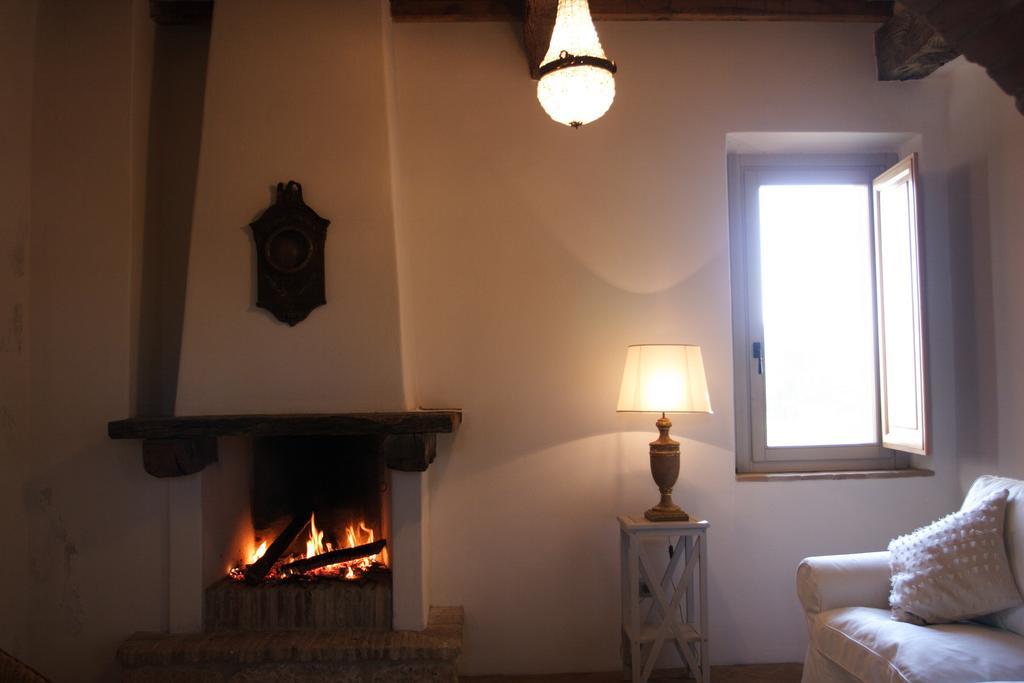 Casarciccia Guest House Todi Room photo